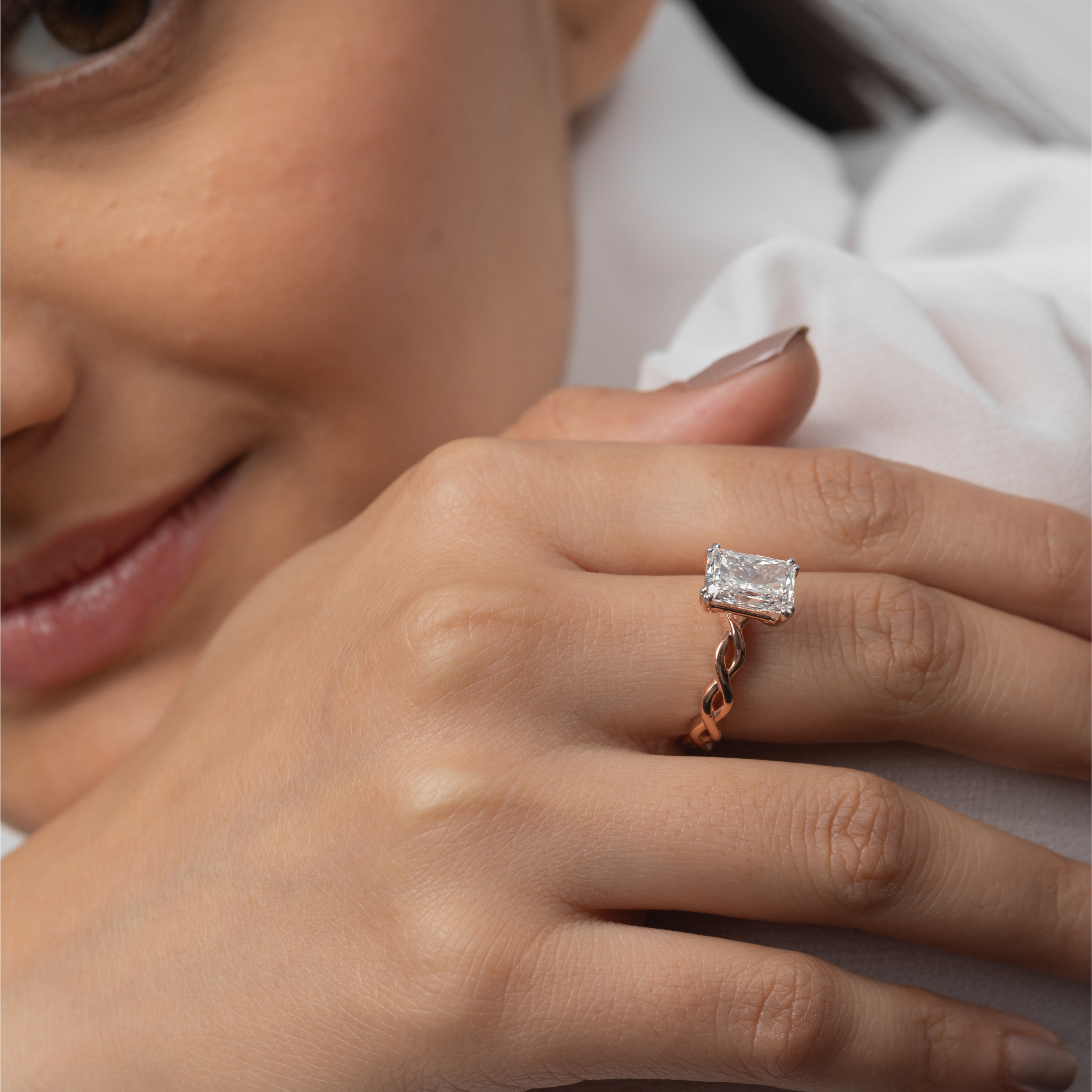 Solitaire Loop Band Ring