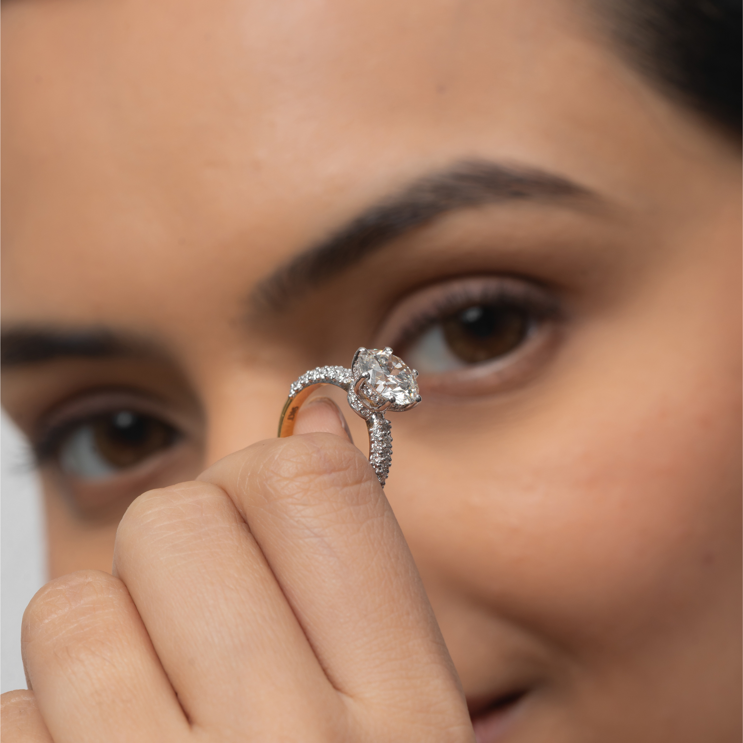Bedazzled Round Ring