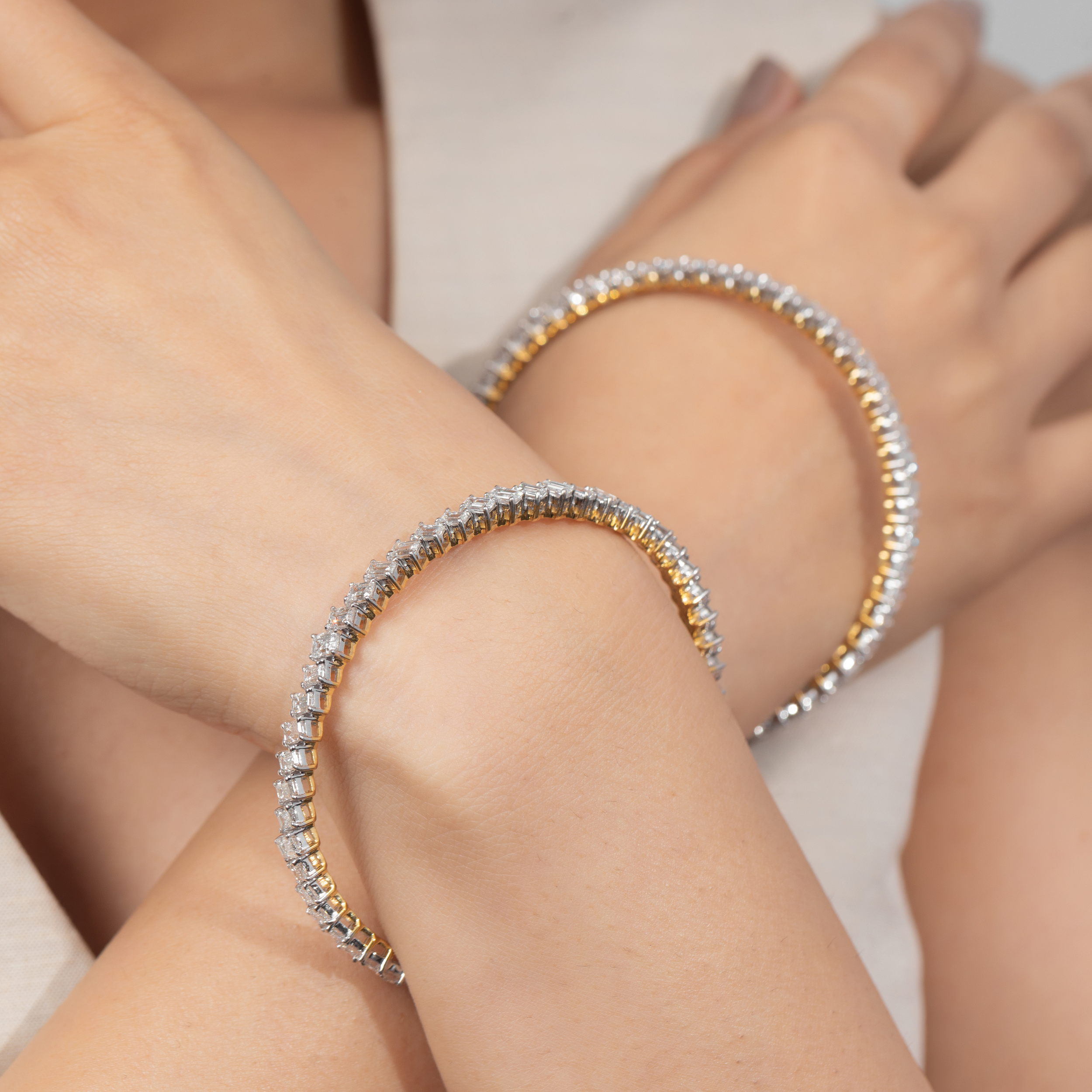 Classic Emerald Bangle