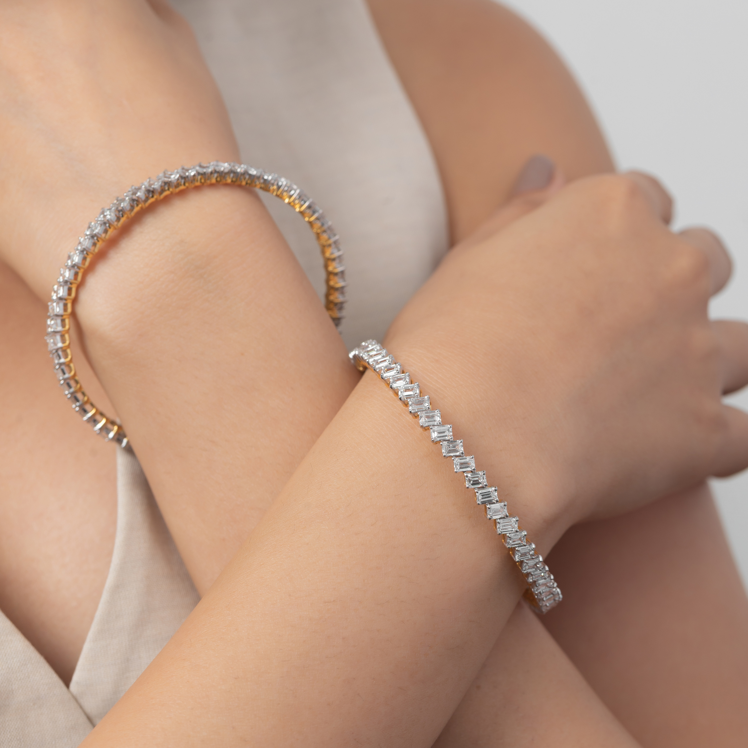 Classic Emerald Bangle