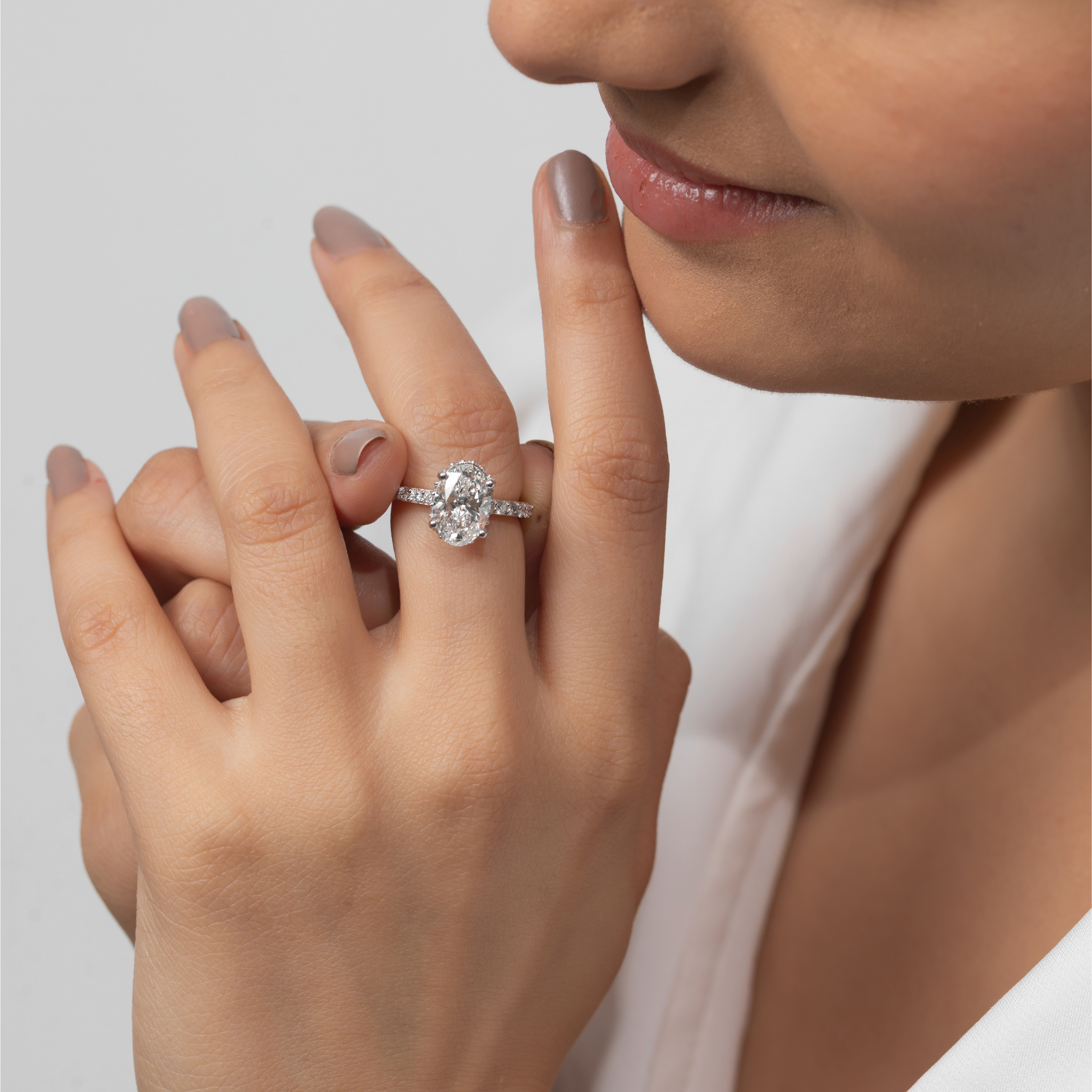 Solitaire Pave Classic Ring