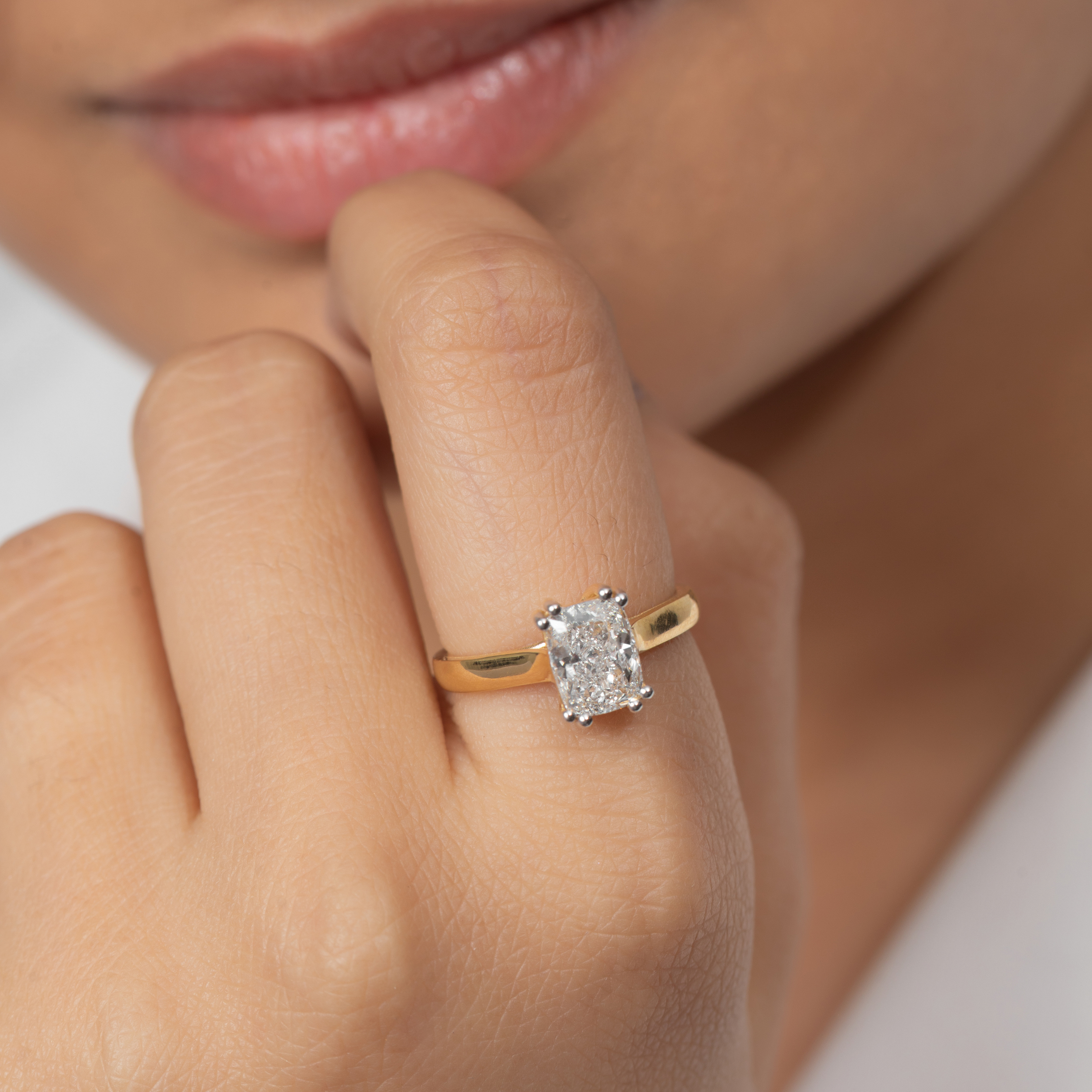 Classic Solitaire Reign Ring