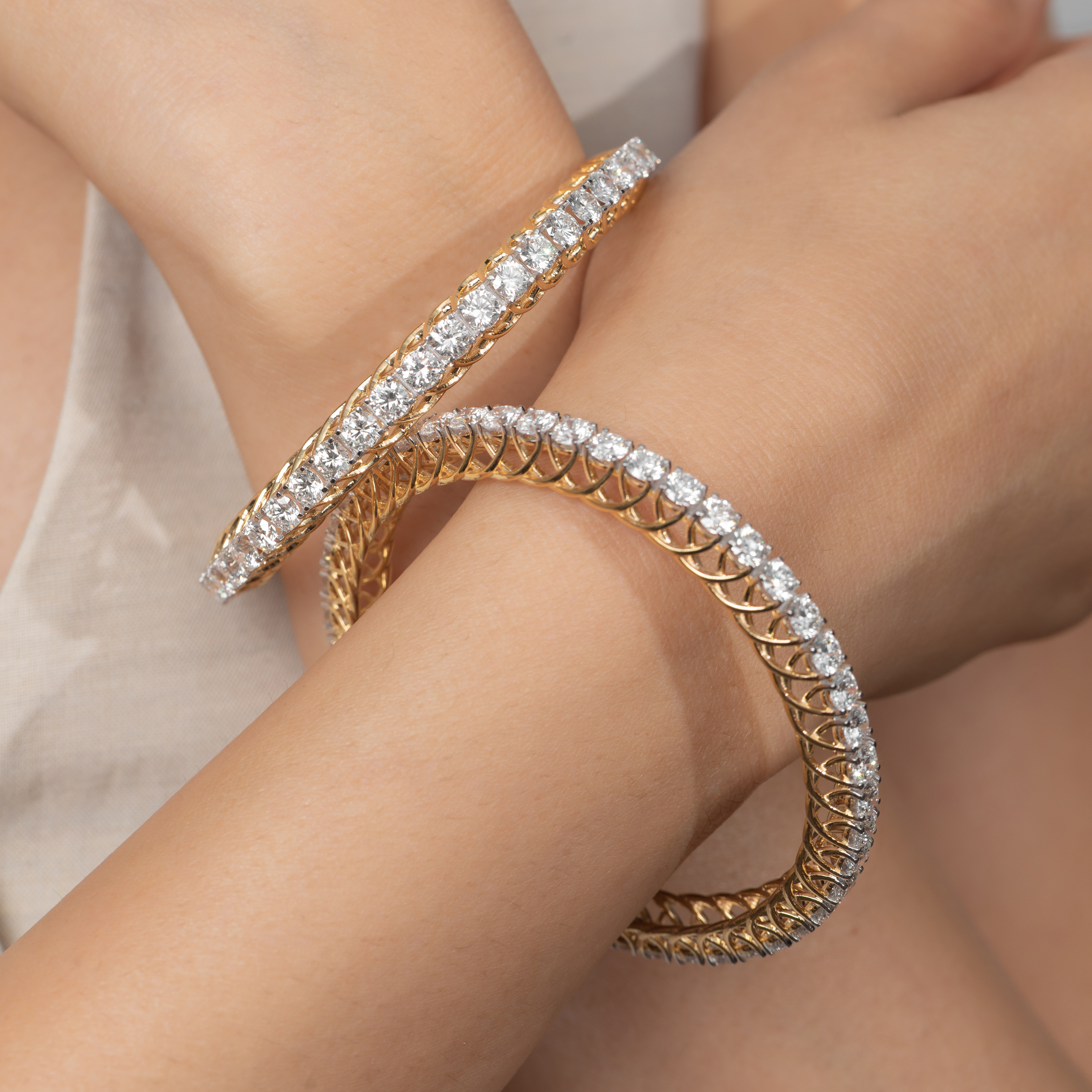 0.30 Pointer Classic Bangle