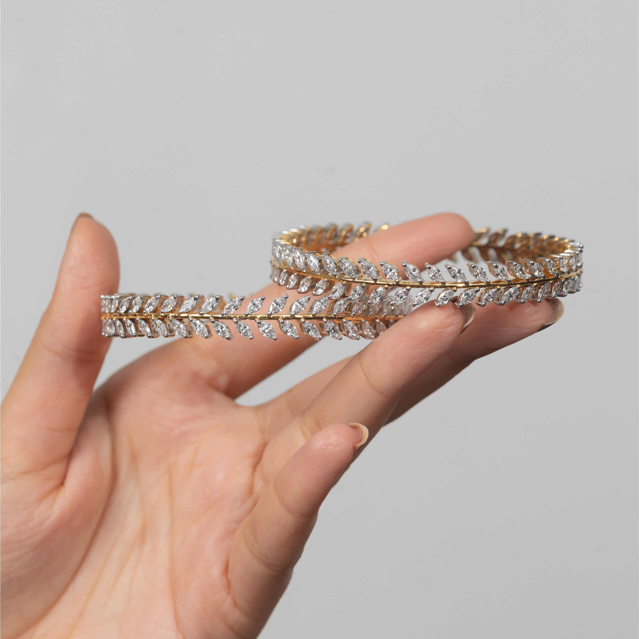 Alternating Marquise Leaf Bangle