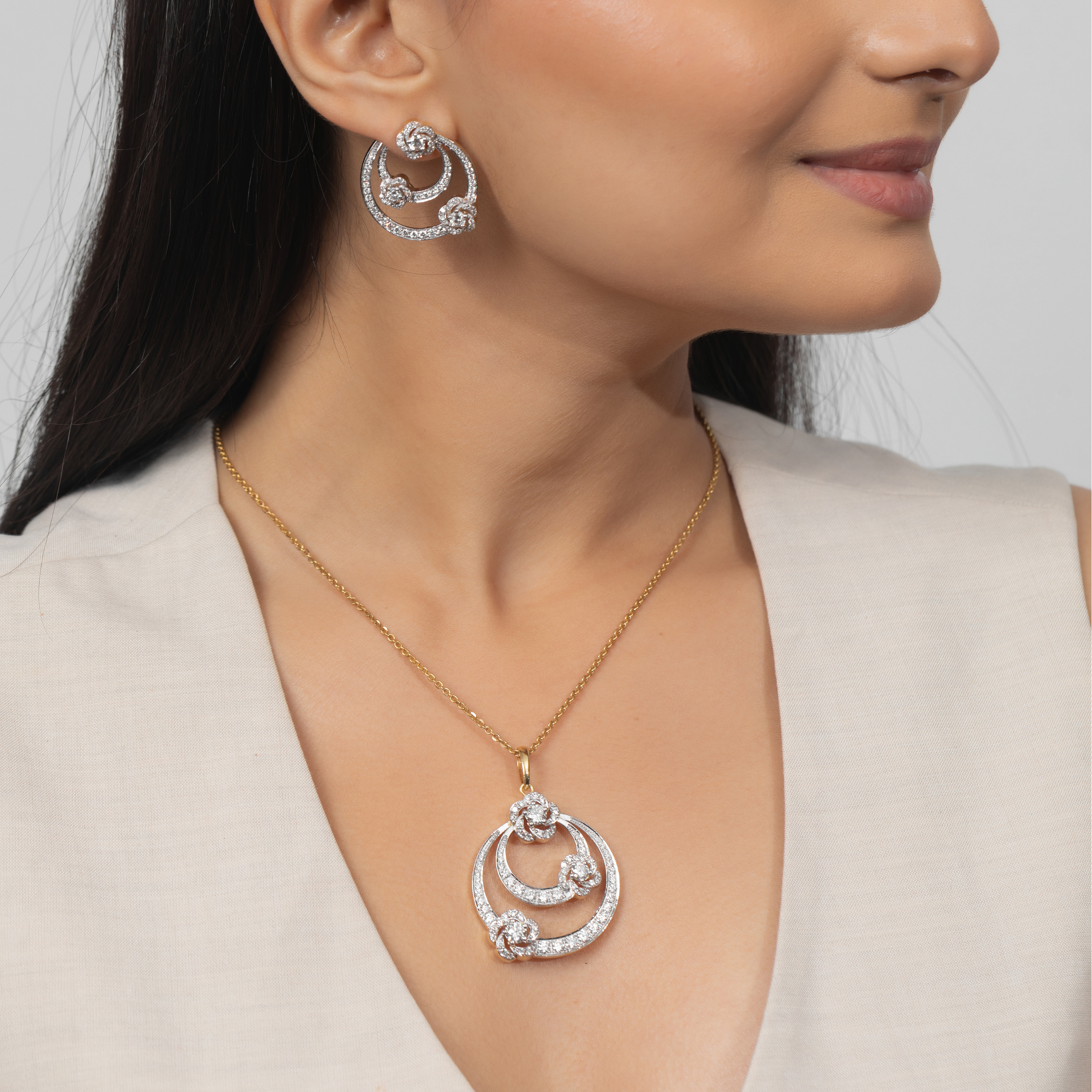 Tri Flora Pendant