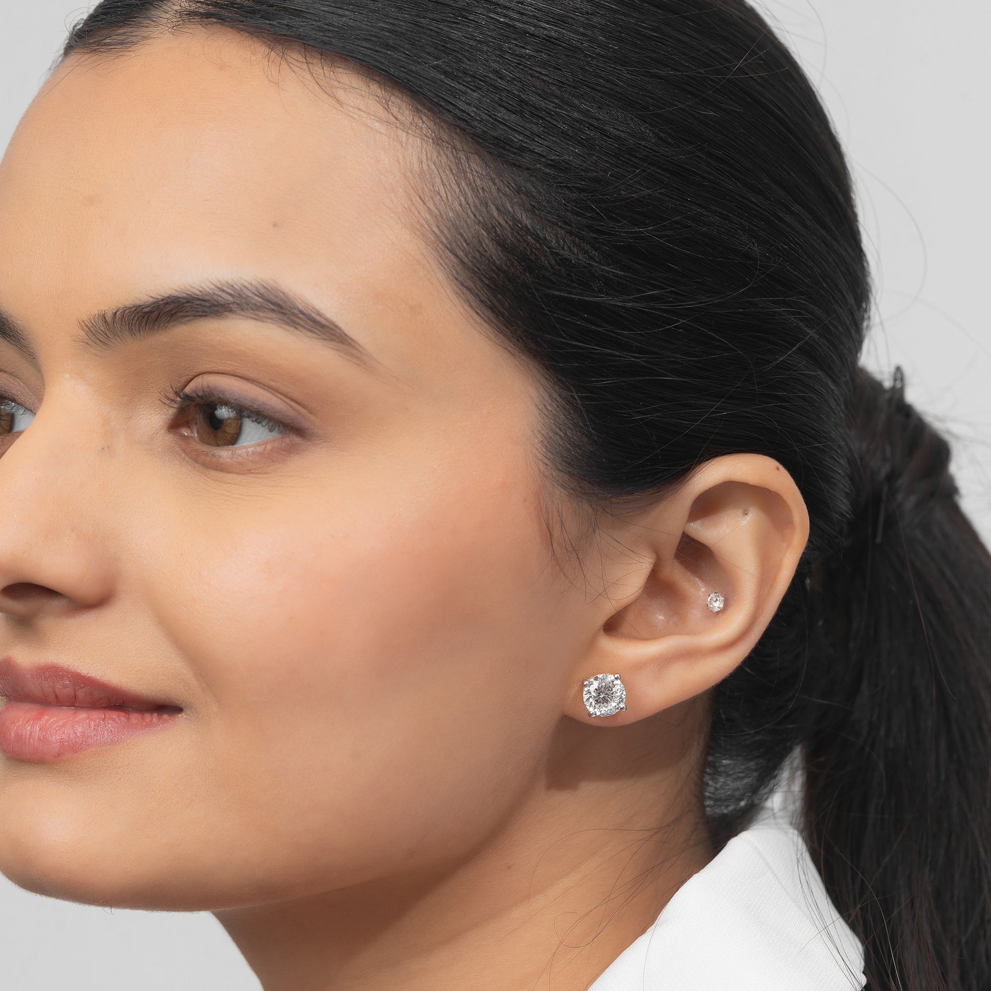Portugese Solitaire Stud Earrings